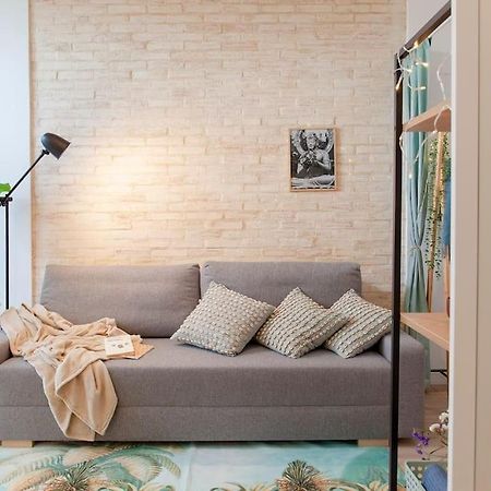 Al5 Seaside Bliss-Stylish Loft Steps From Malvarrosa Valencia Eksteriør bilde